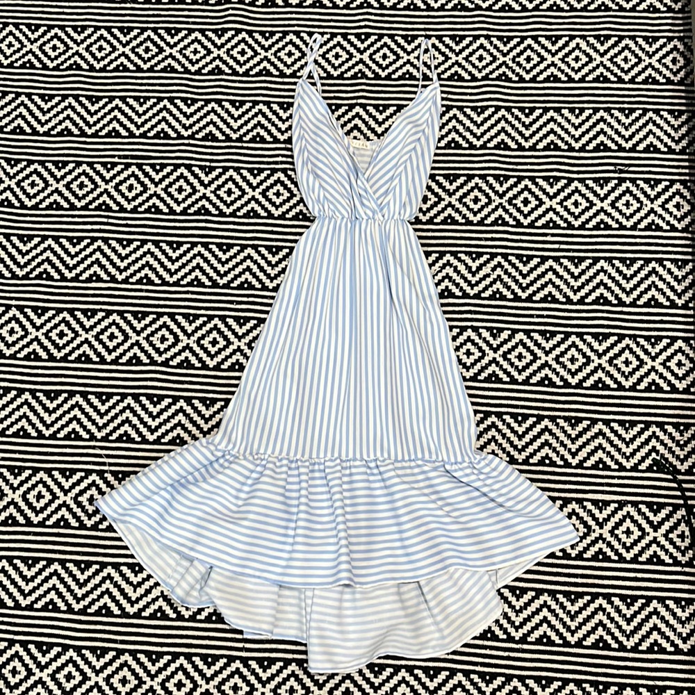Hi-low midi dress